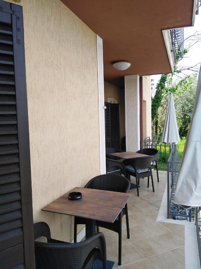 Apartments F&T Mošćenička Draga Eksteriør billede