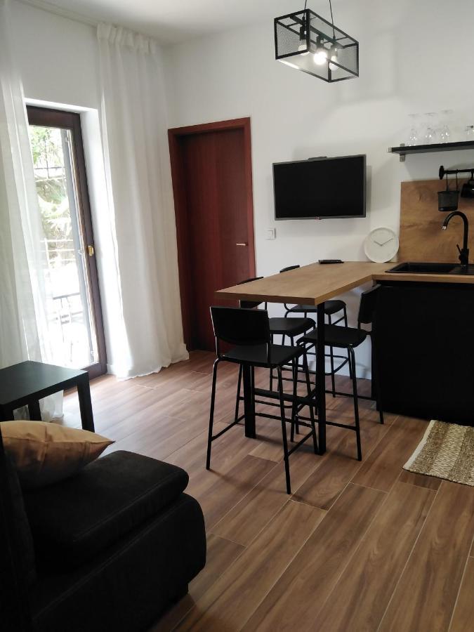 Apartments F&T Mošćenička Draga Eksteriør billede